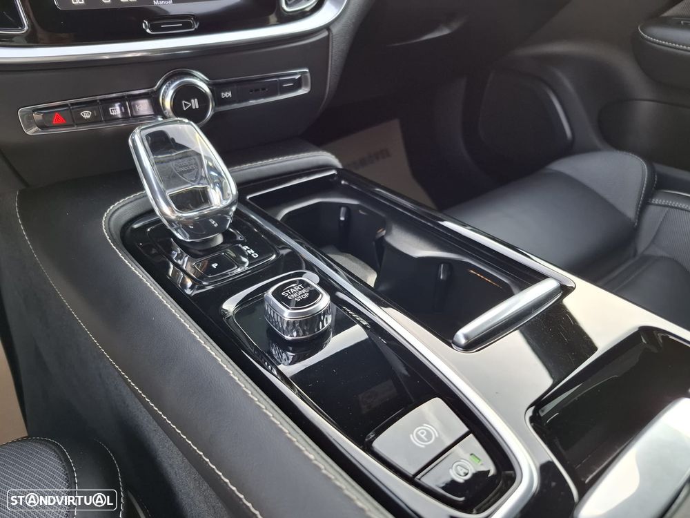 Volvo V60 2.0 T6 AWD TE R-Design - 42
