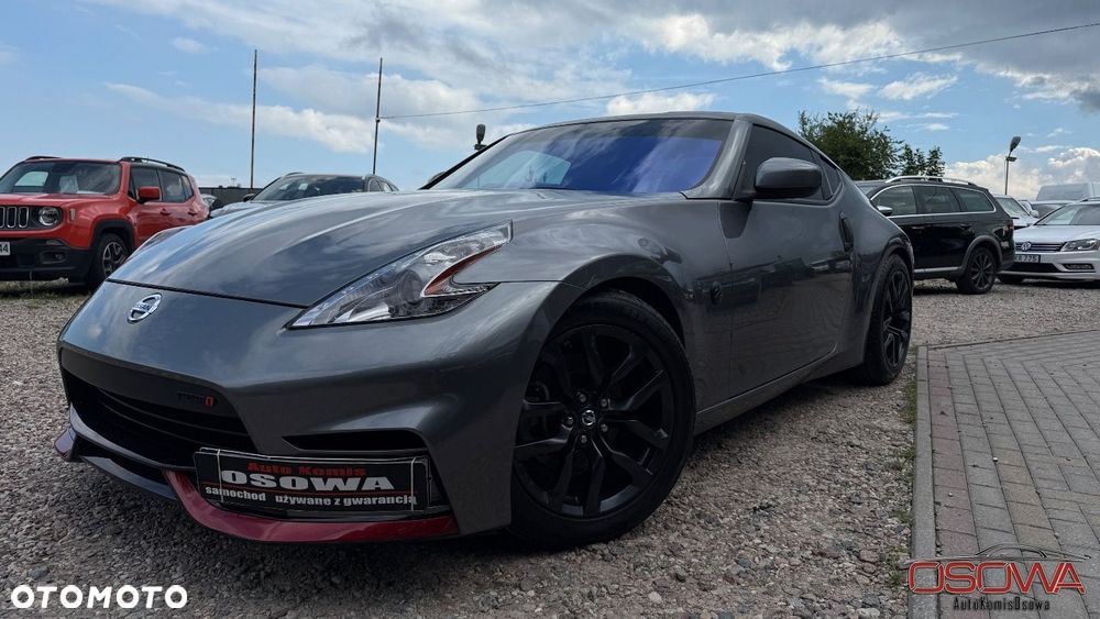 Nissan 370 Z - 13
