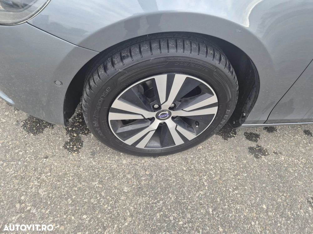 Volvo V40 D4 Summum - 10