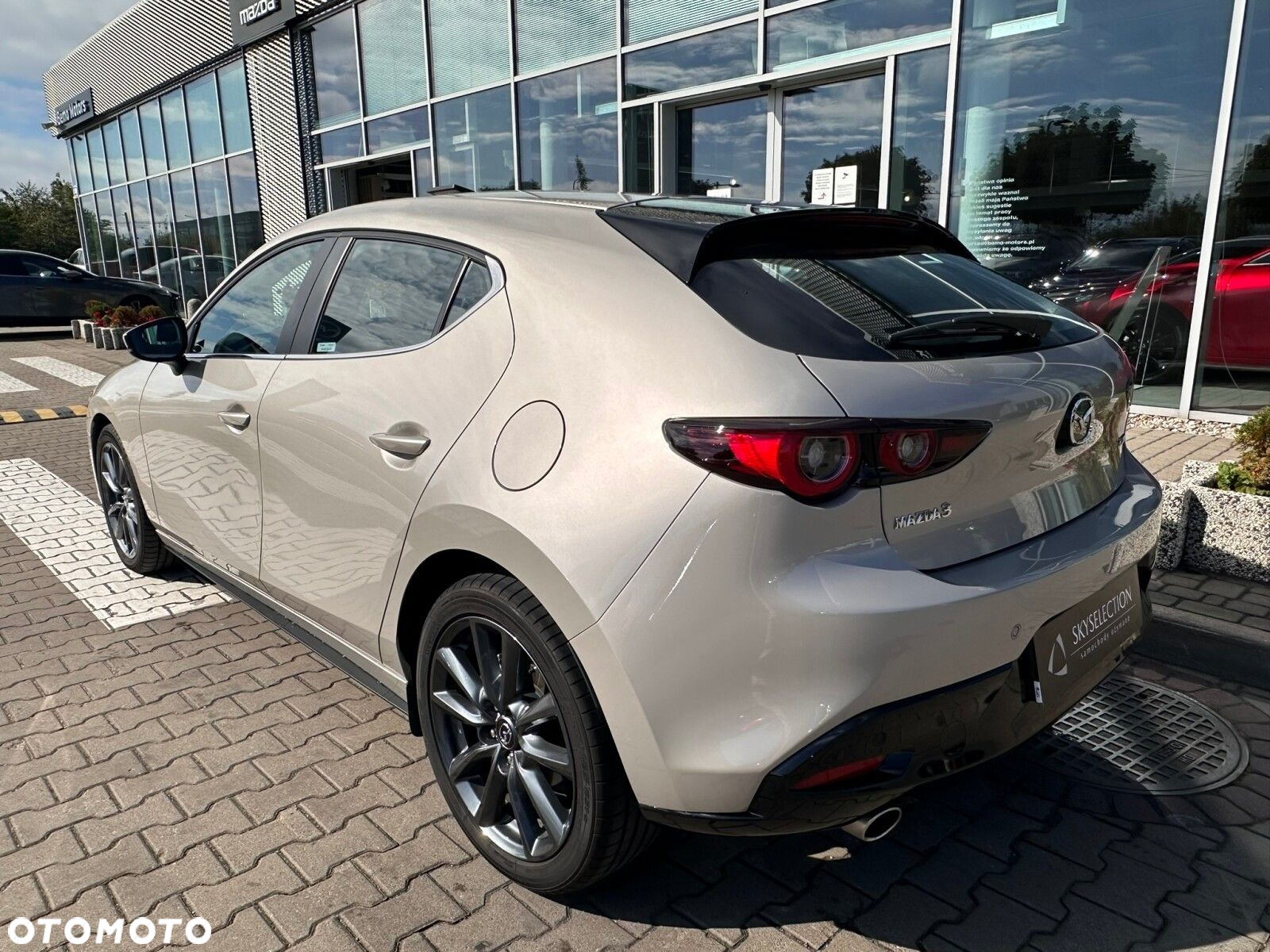 Mazda 3 - 7