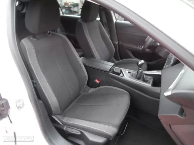 Peugeot 308 - 29