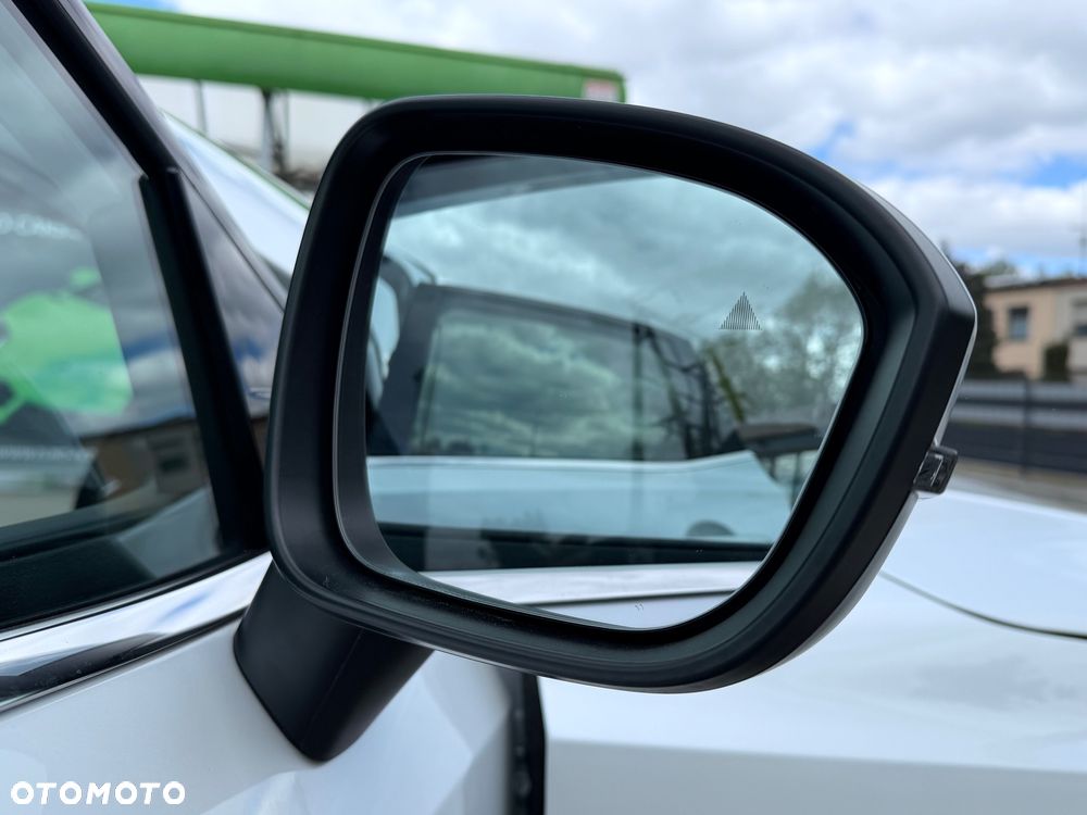 Nissan Qashqai 1.3 DIG-T N-Connecta DCT - 17