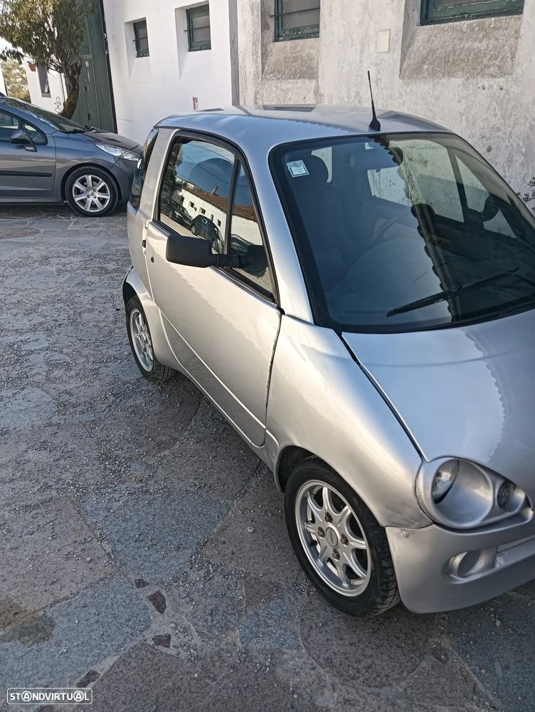 Microcar MC - 3