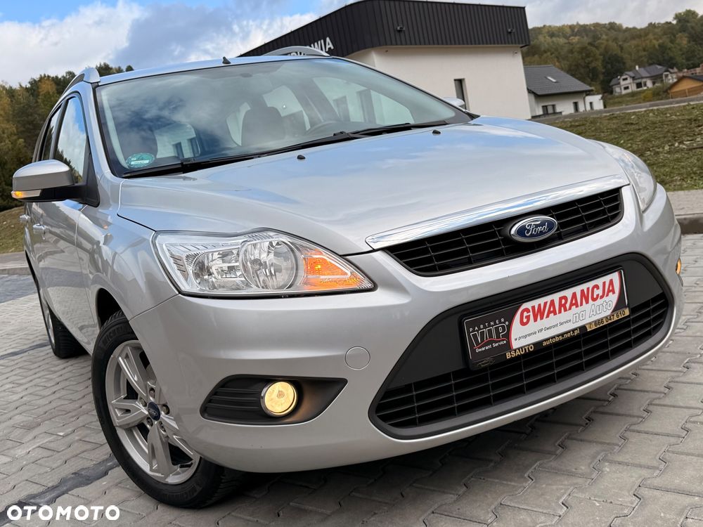 Ford Focus 1.6 Ambiente - 12