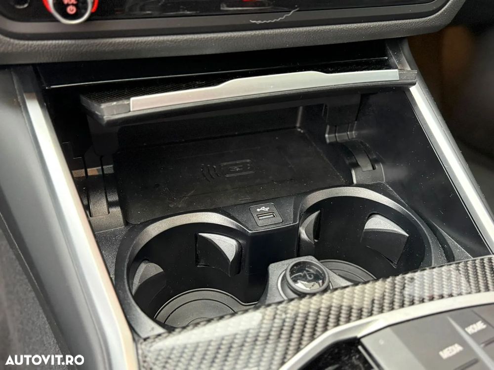 BMW Seria 3 320i xDrive AT - 26