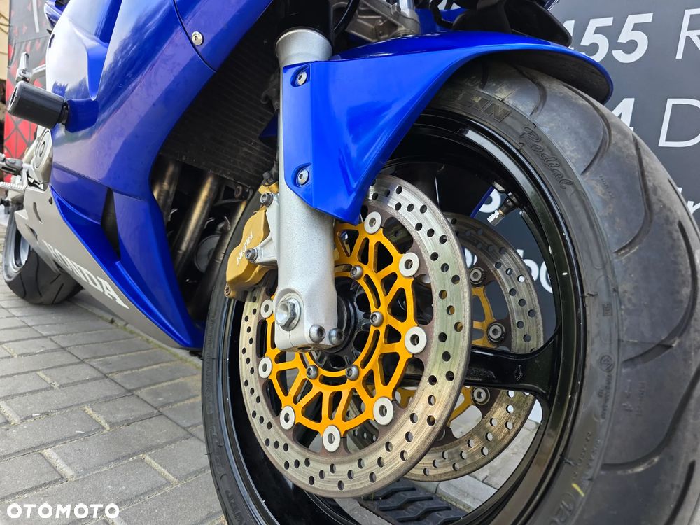 Honda CBR - 14