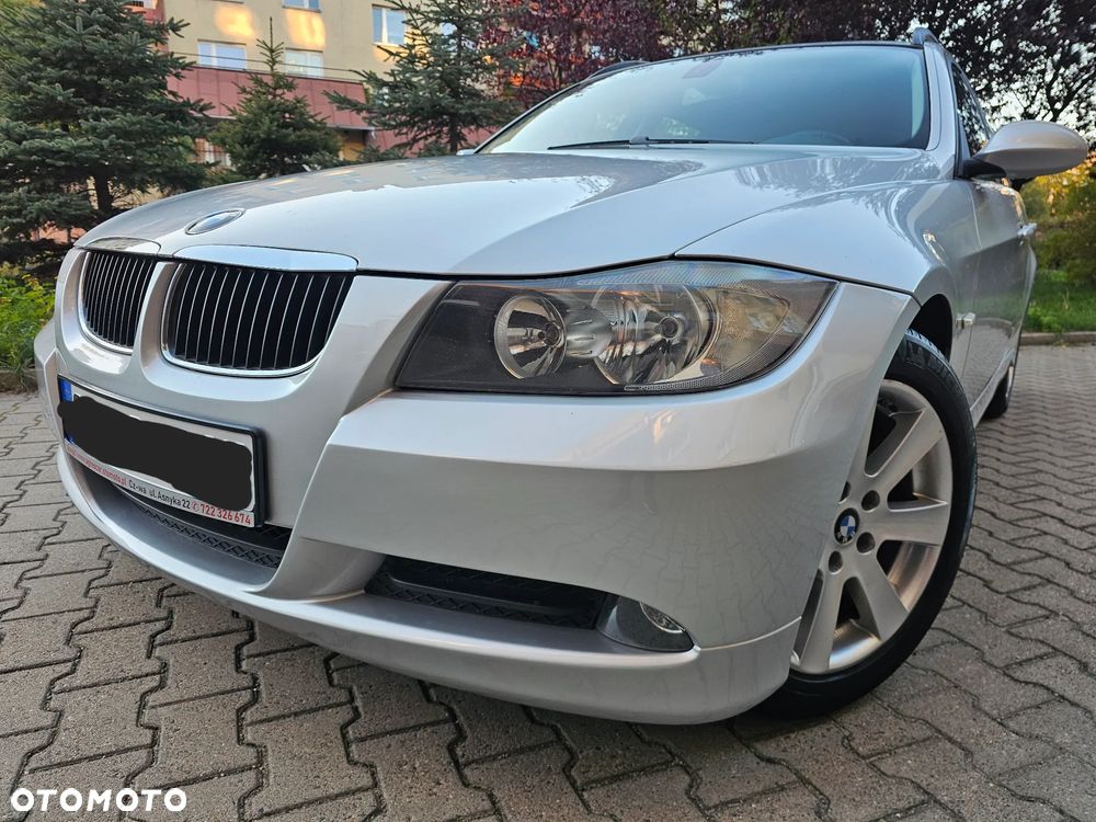 BMW Seria 3 318i - 2