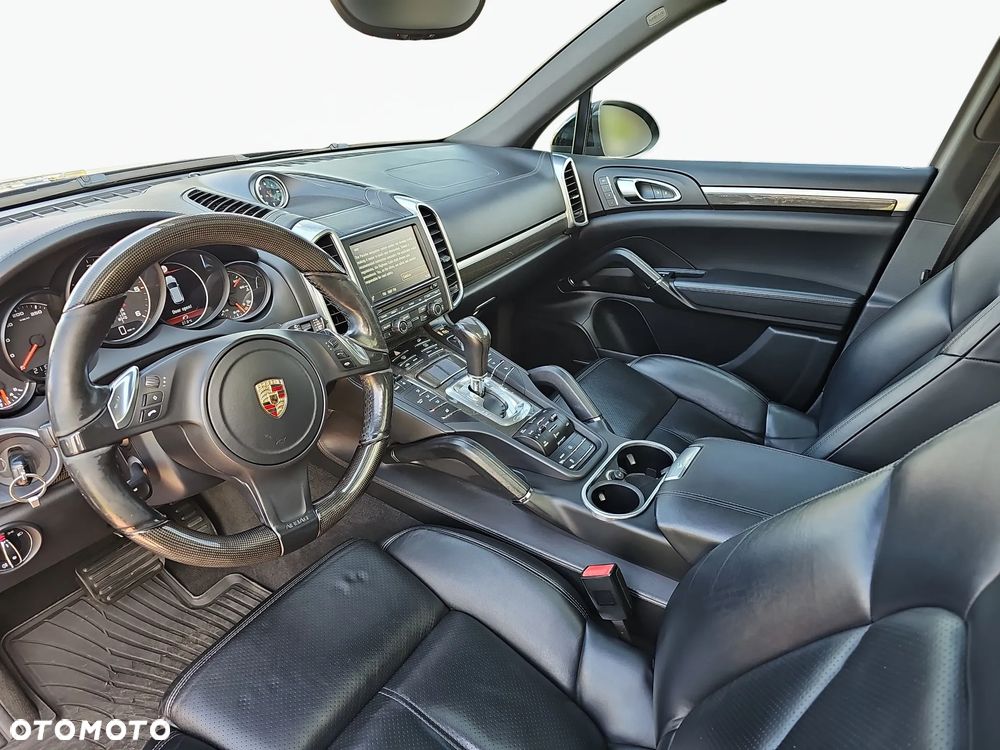 Porsche Cayenne Diesel Platinum Edition - 4
