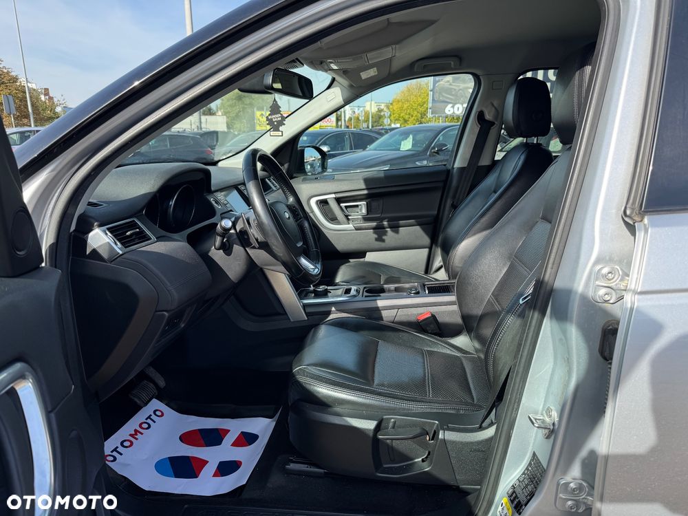 Land Rover Discovery Sport 2.0 TD4 HSE - 16