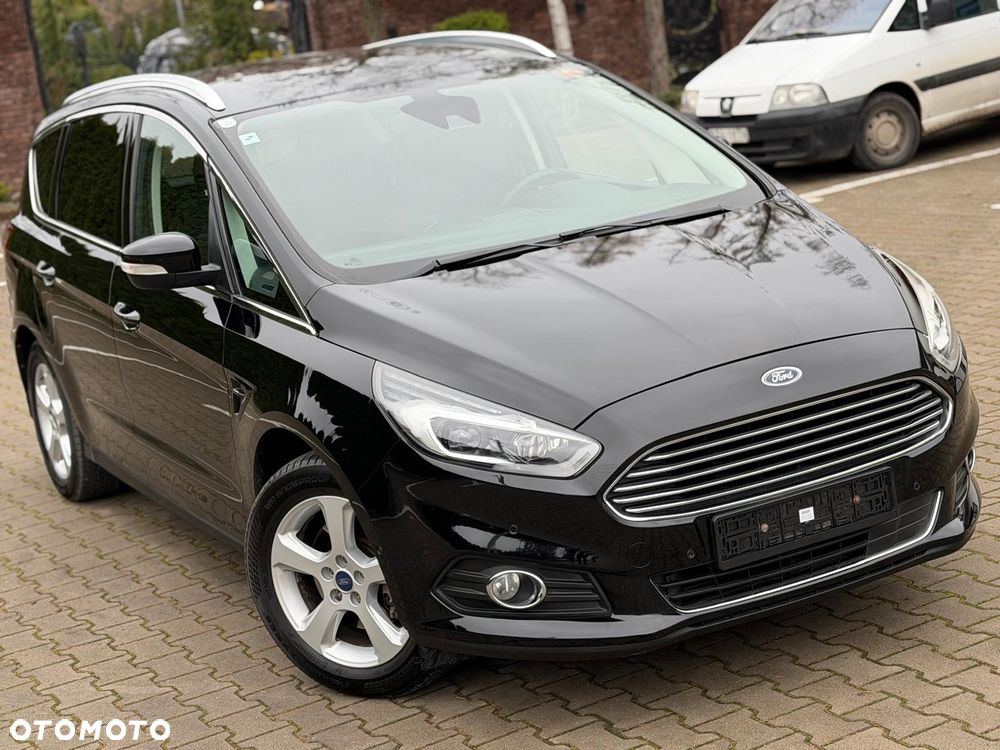 Ford S-Max - 14