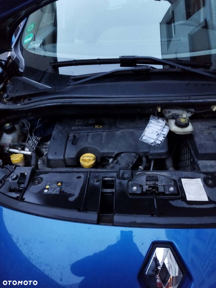 Renault Scenic - 11