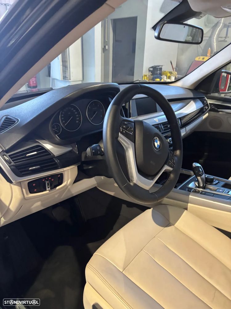 BMW X5 sDrive25d - 7