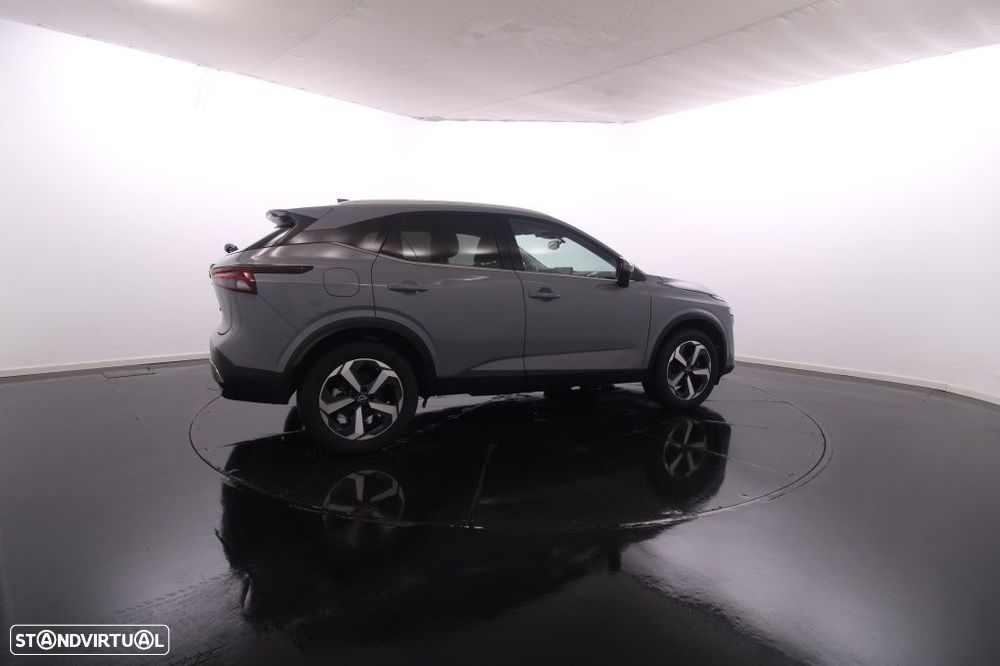 Nissan Qashqai 1.3 DIG-T N-Connecta LED Xtronic - 8