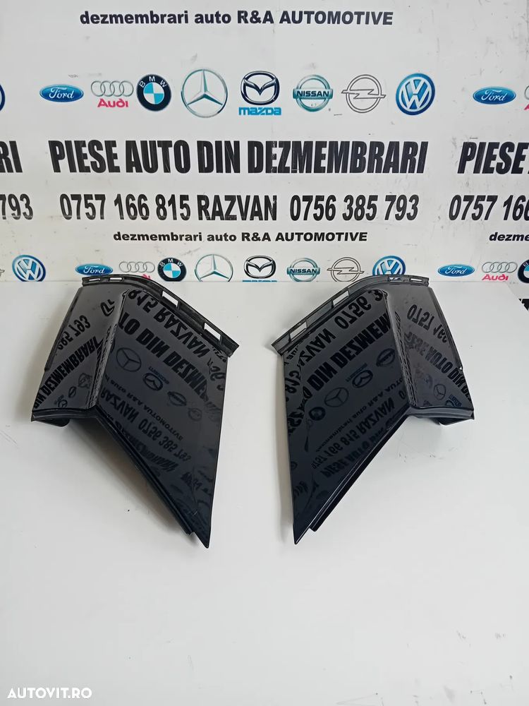 Ornament Exterior Stalp/Aripa Spate Stanga Dreapta Range Rover Evoque L538 An 2011-2018 - 1