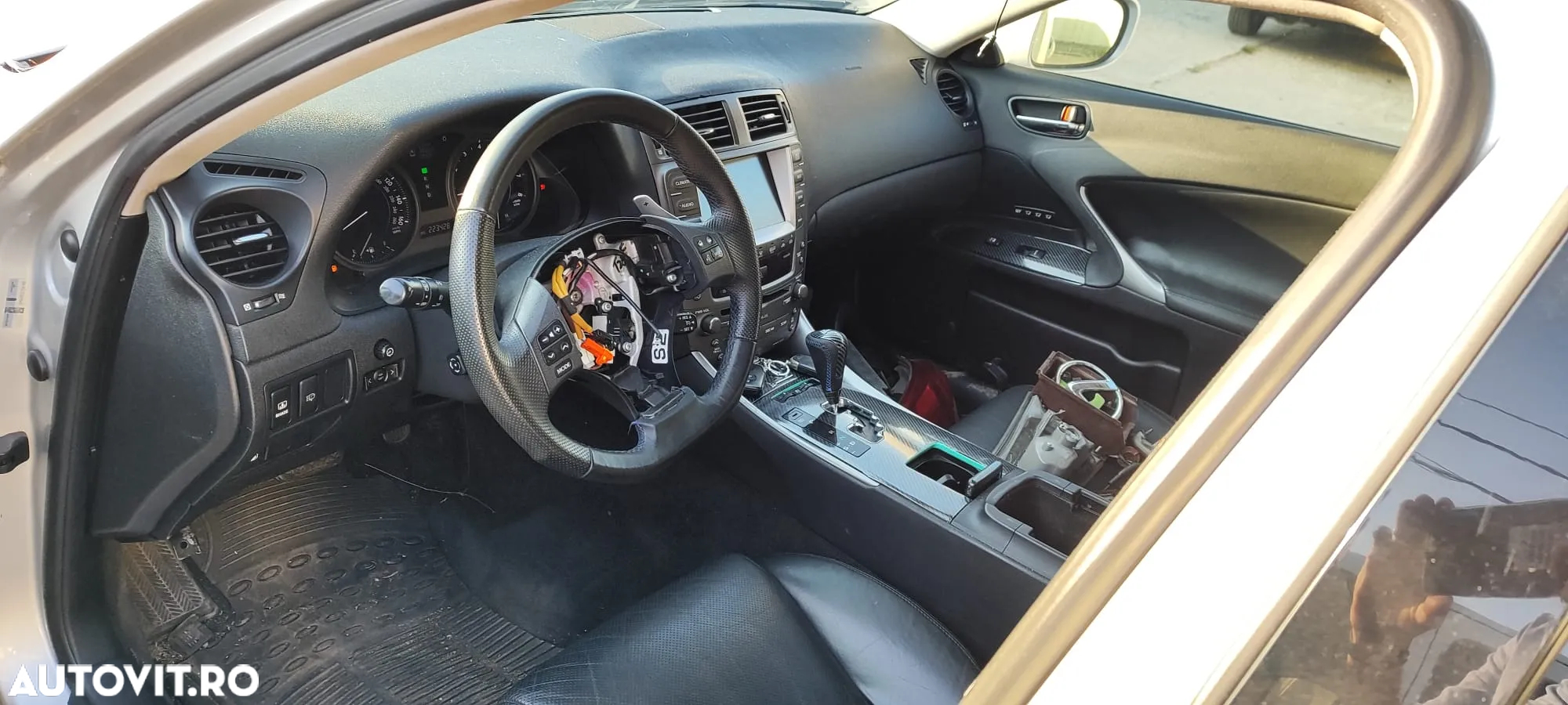 Lexus IS250 - 11