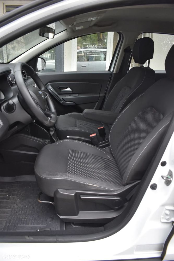 Dacia Duster 1.5 Blue dCi 4WD Comfort - 24