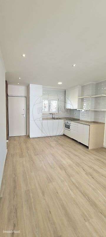 Apartamento T1 para venda - Grande imagem: 2/9