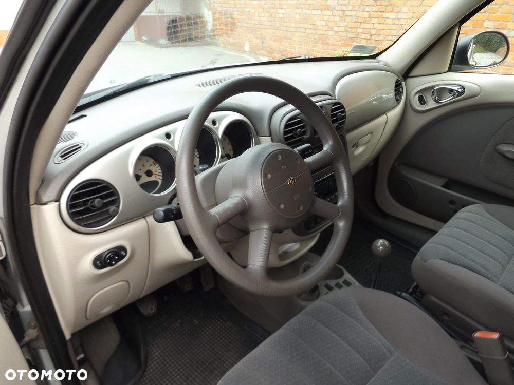 Chrysler PT Cruiser - 15