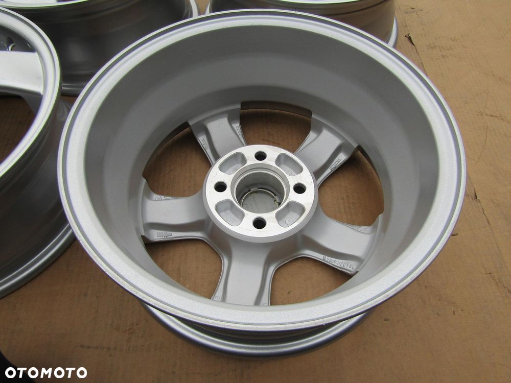 4x Felgi 14 Hyundai i10 i20 Atos Accent Getz Kia Picanto Peugeot 107 Honda Suzuki Opel 4x100 ET35 - 17