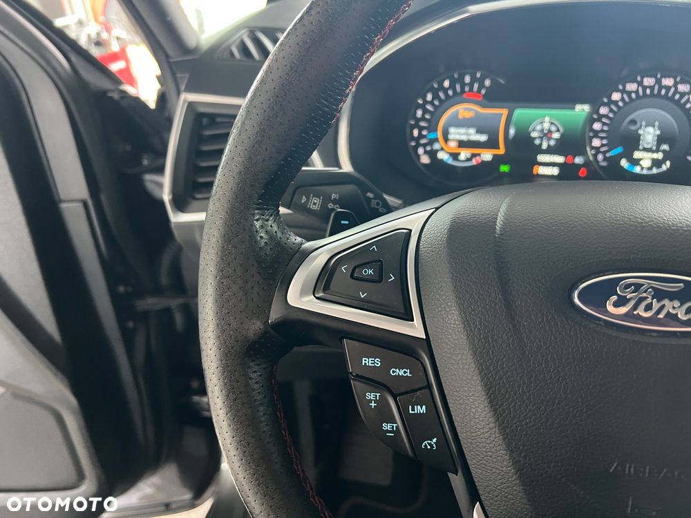 Ford S-Max 2.0 EcoBlue ST-Line - 23