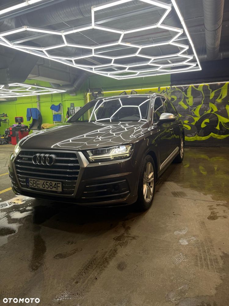 Audi SQ7 4.0 TDI Quattro Tiptr - 22