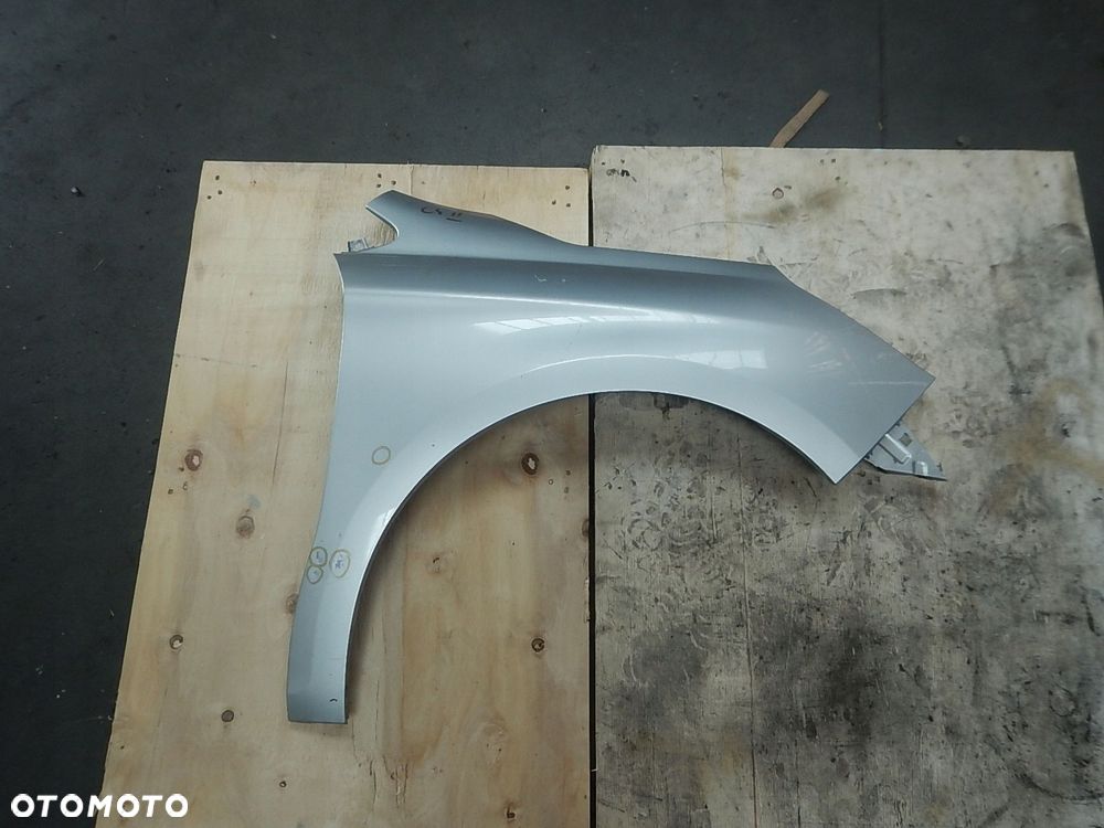 blotnik przod prawy citroen c4 ii b7 - 1