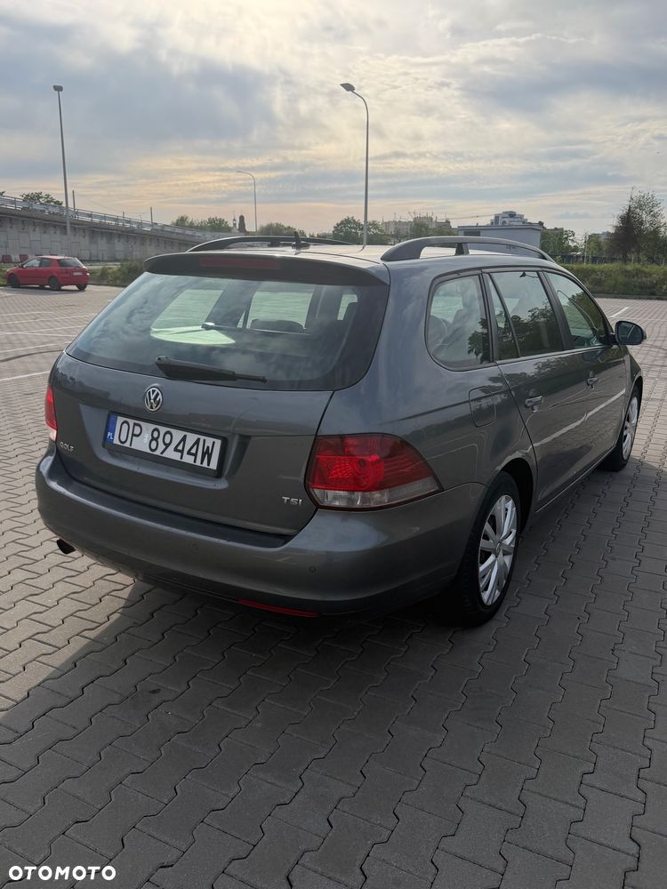 Volkswagen Golf 1.2 TSI BlueMotion Technology Comfortline - 4