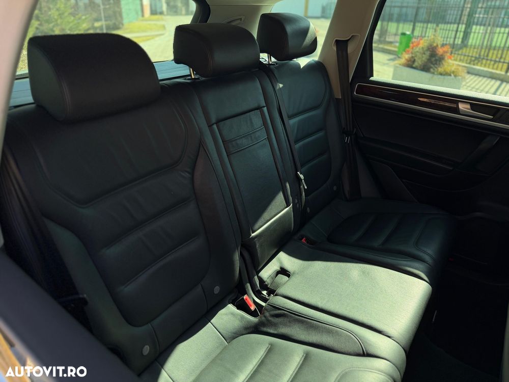 Volkswagen Touareg - 8