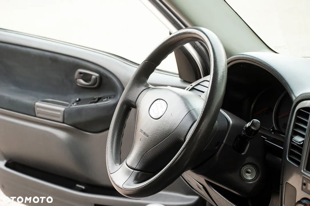 Suzuki Grand Vitara 1.6 - 26