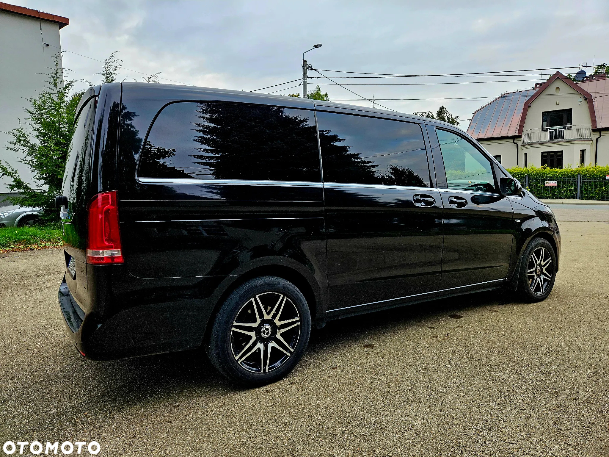 Mercedes-Benz Klasa V 220 CDI Avantgarde 7G-Tronic (d³ugi) - 6