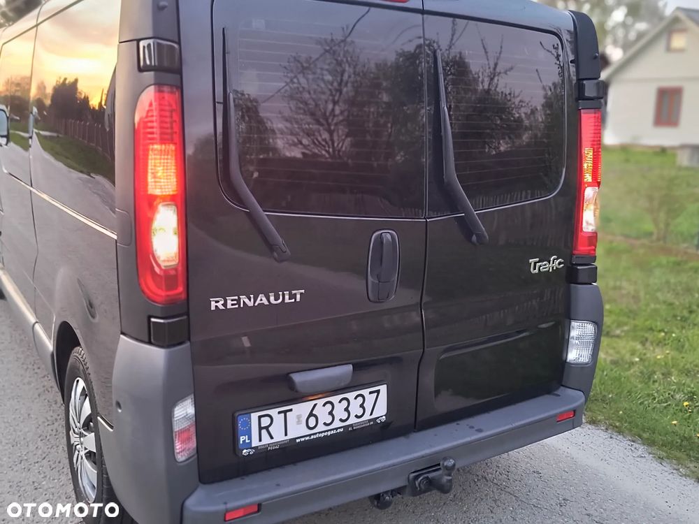 Renault Trafic - 9