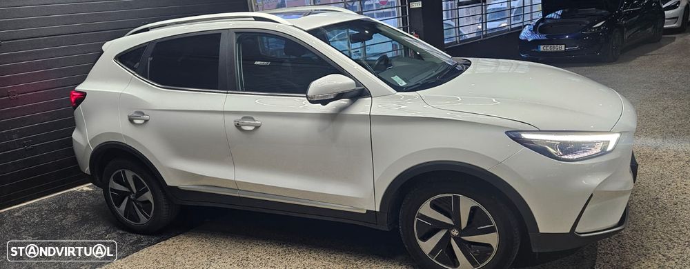 MG ZS EV 50.3 kWh Luxury - 7