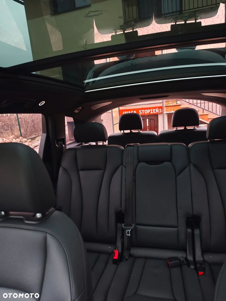 Audi Q7 55 TFSI mHEV Quattro S Line Tiptr - 14