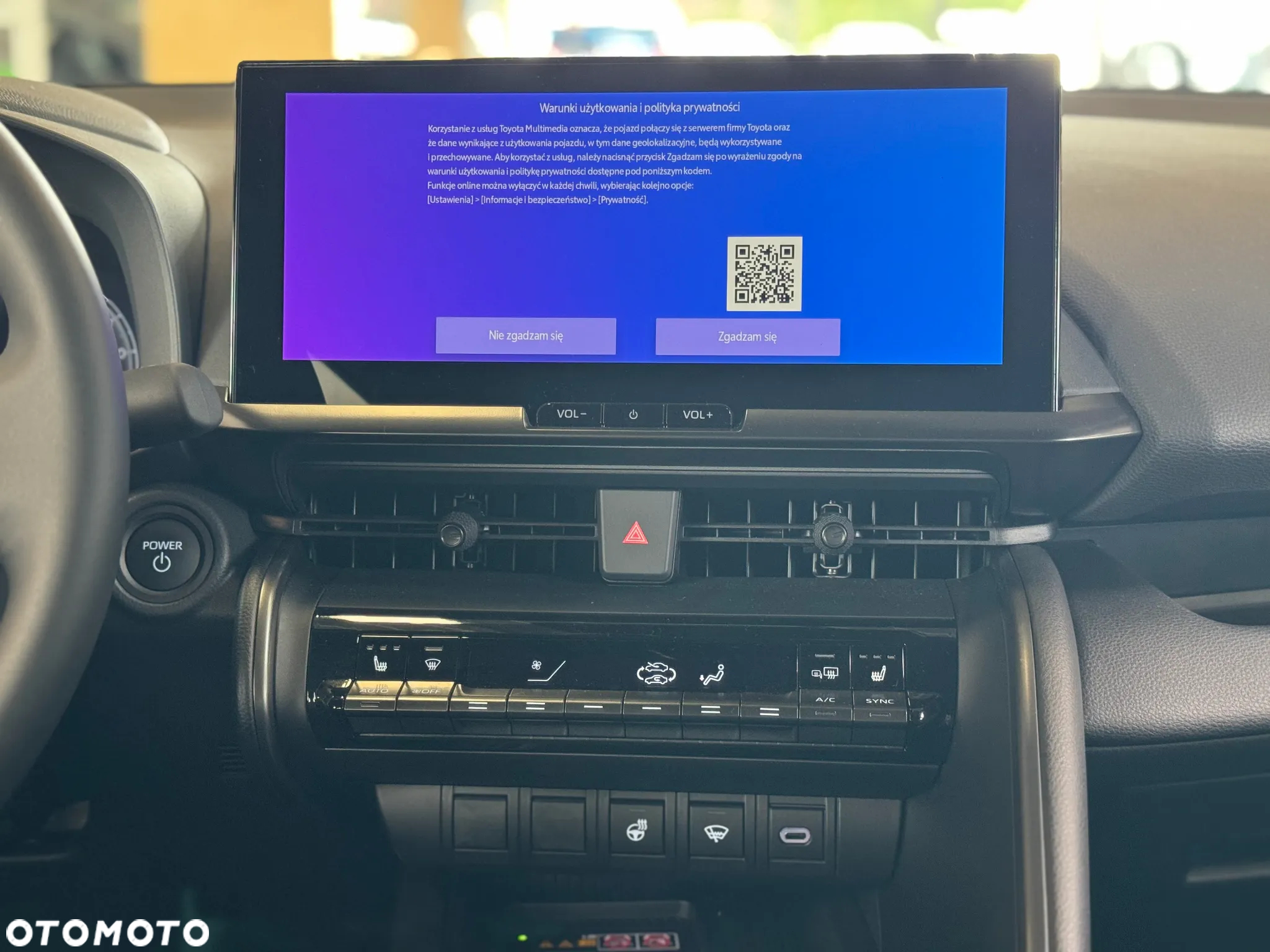 Toyota C-HR 2.0 PHEV Dynamic Force Style - 12