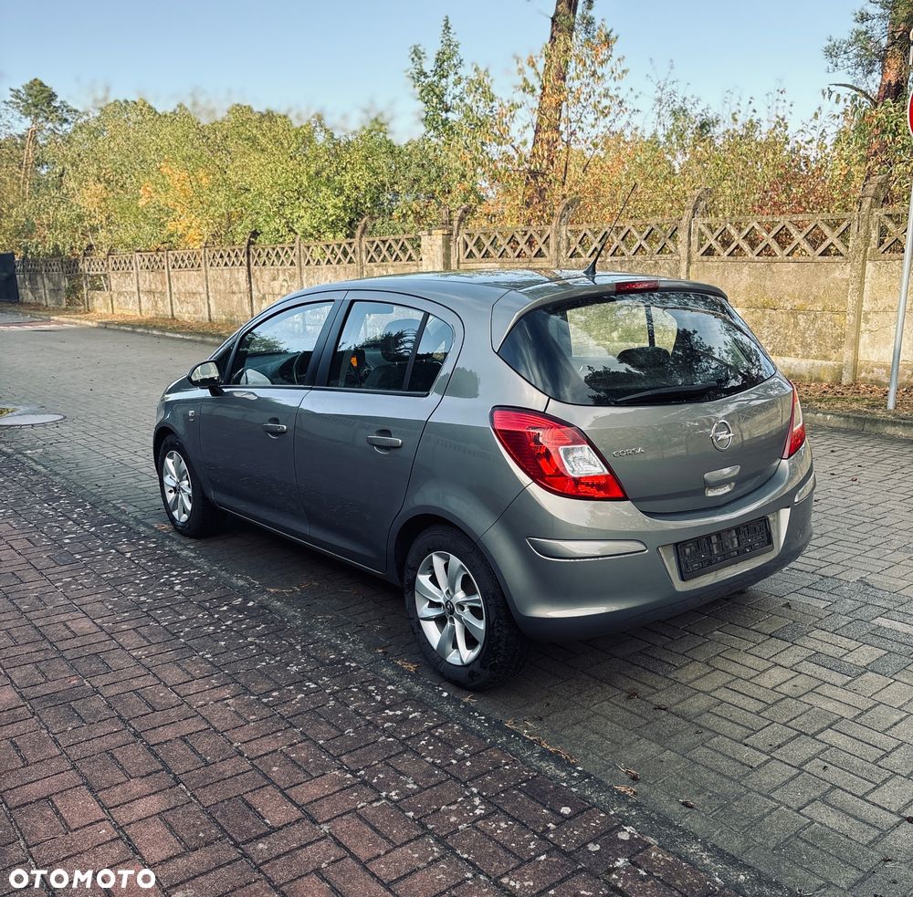 Opel Corsa 2014 photo 4
