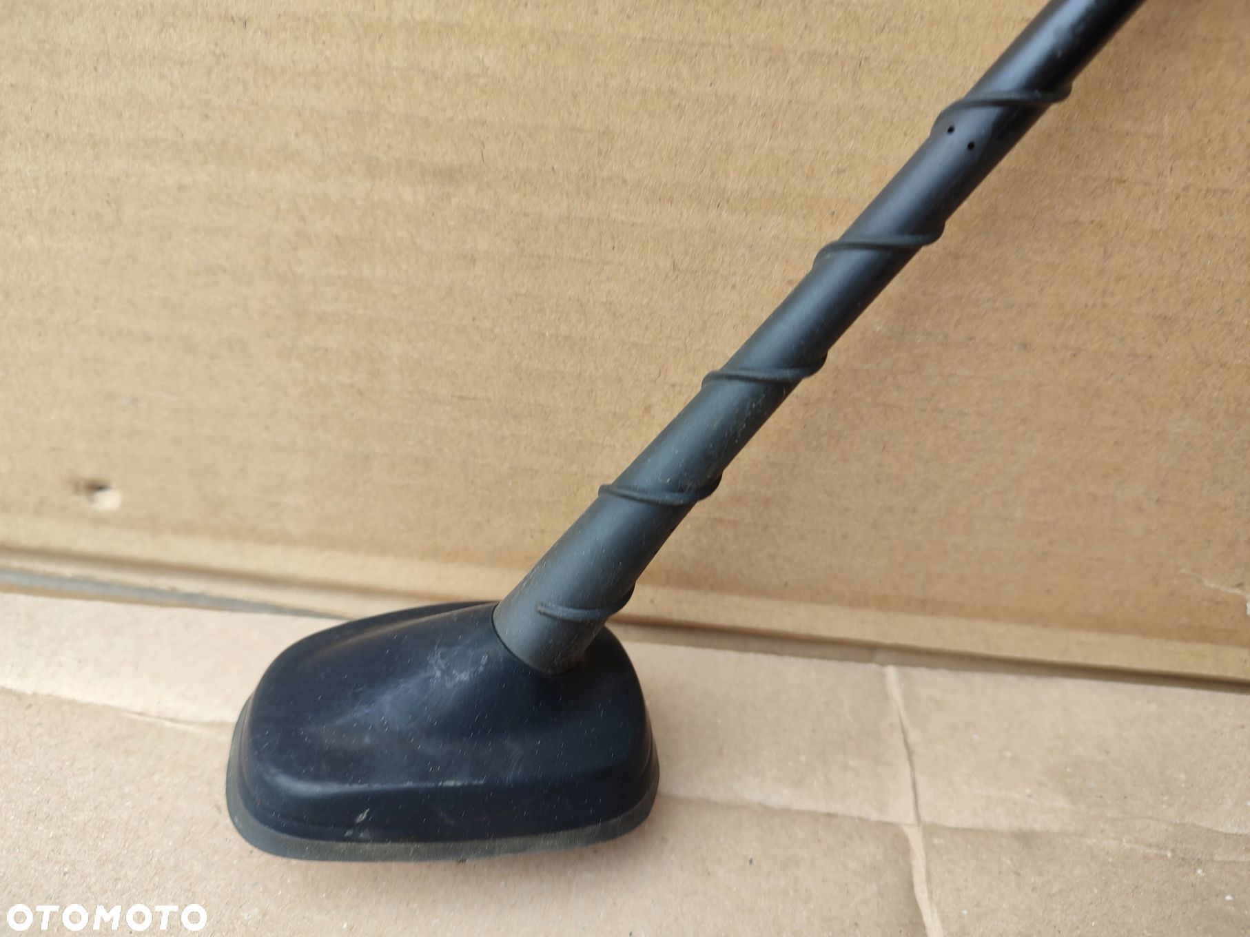Antena dachowa SKODA RAPID LIFT 15r 67TYS PRZEBIEGU 6C0035501 ORYGINAŁ - 4