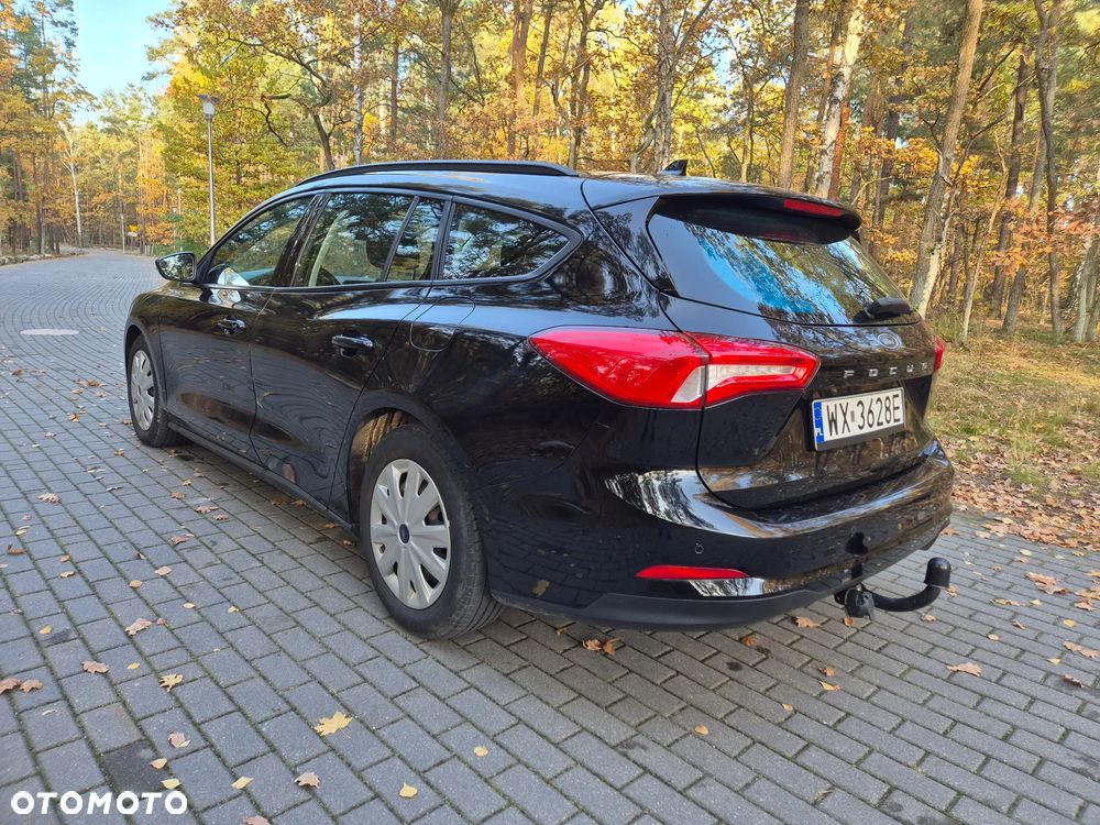 Ford Focus 2019 photo 2
