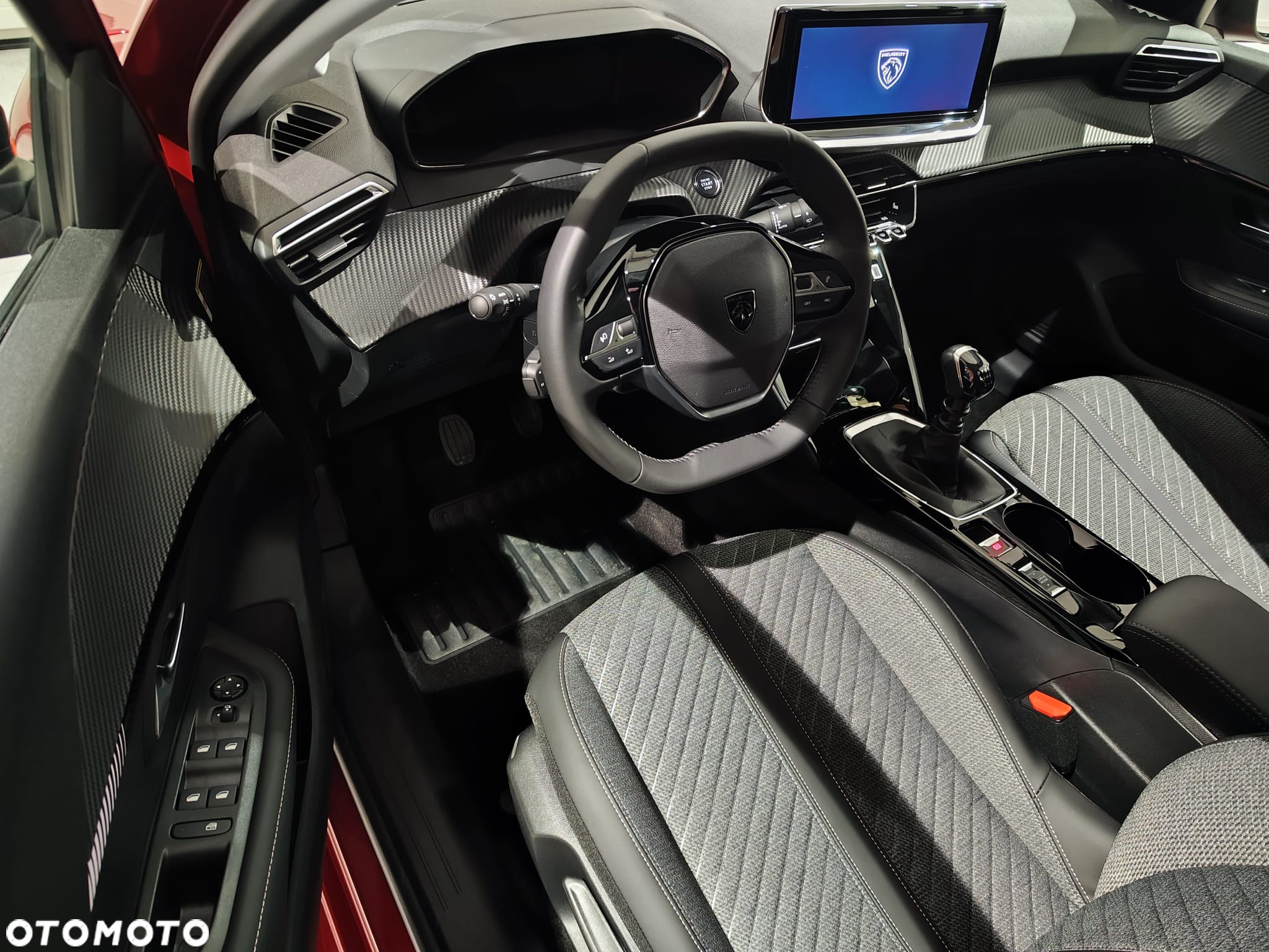 Peugeot 208 1.2 PureTech Allure S&S - 10