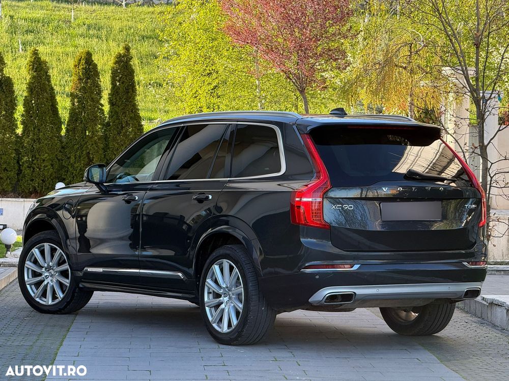 Volvo XC 90 T8 AWD Twin Engine Geartronic Inscription - 4