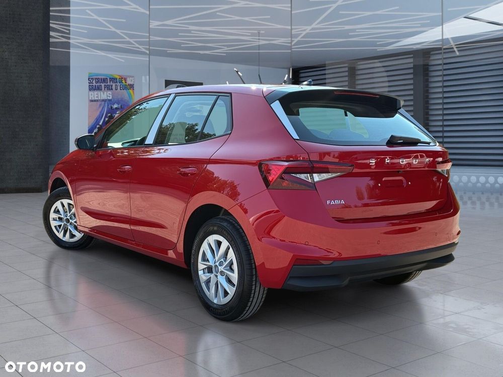 Skoda Fabia - 11