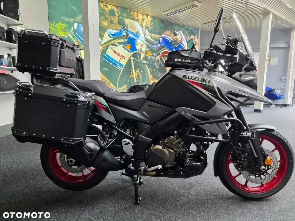 Suzuki V-STROM - 12