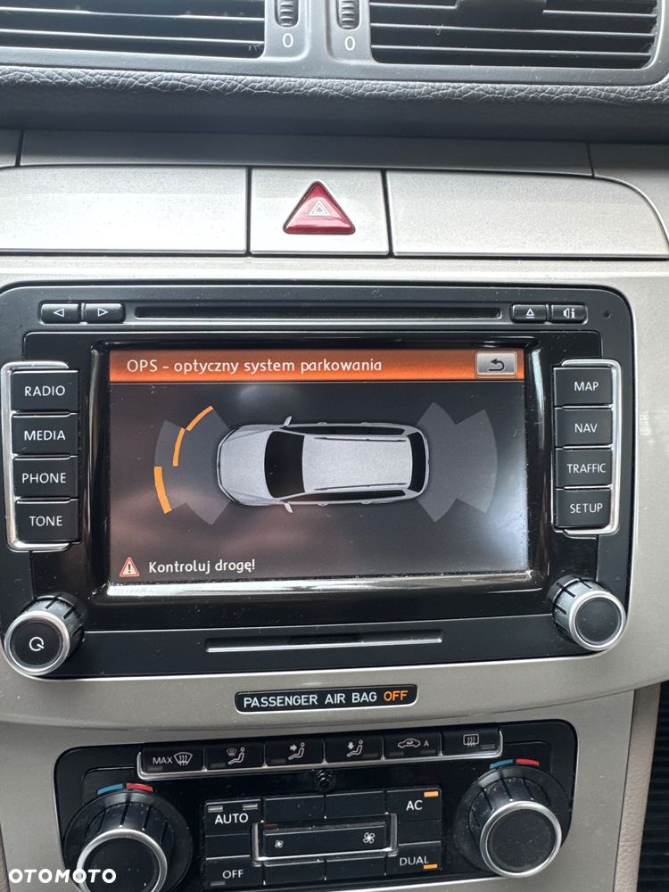 Volkswagen Passat 2.0 TDI DPF Comfortline - 12