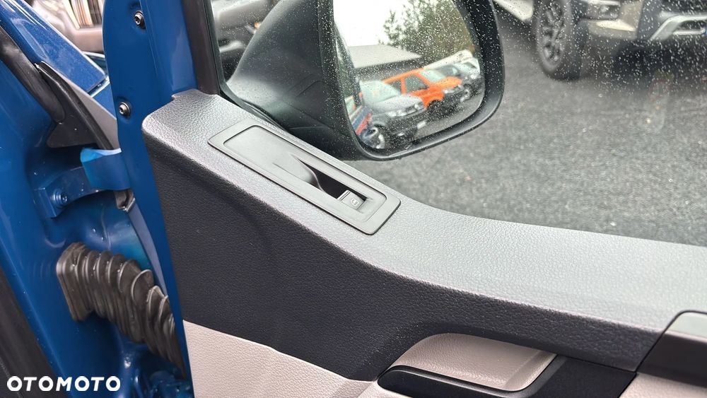 Volkswagen Transporter Kombi L1H1 DSG - 22