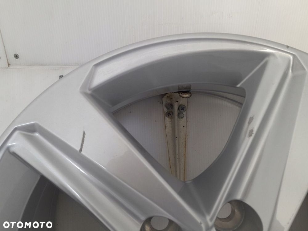 Felgi aluminiowe Toyota OE COROLLA XI XII / RAV 4 7.0" x 16" 5x114.3 ET 40 - 7