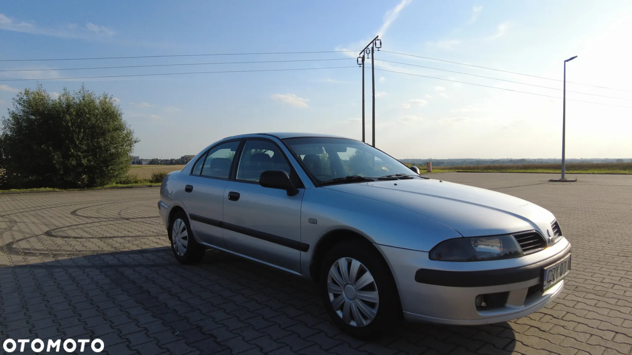 Mitsubishi Carisma 1.6 Comfort - 3