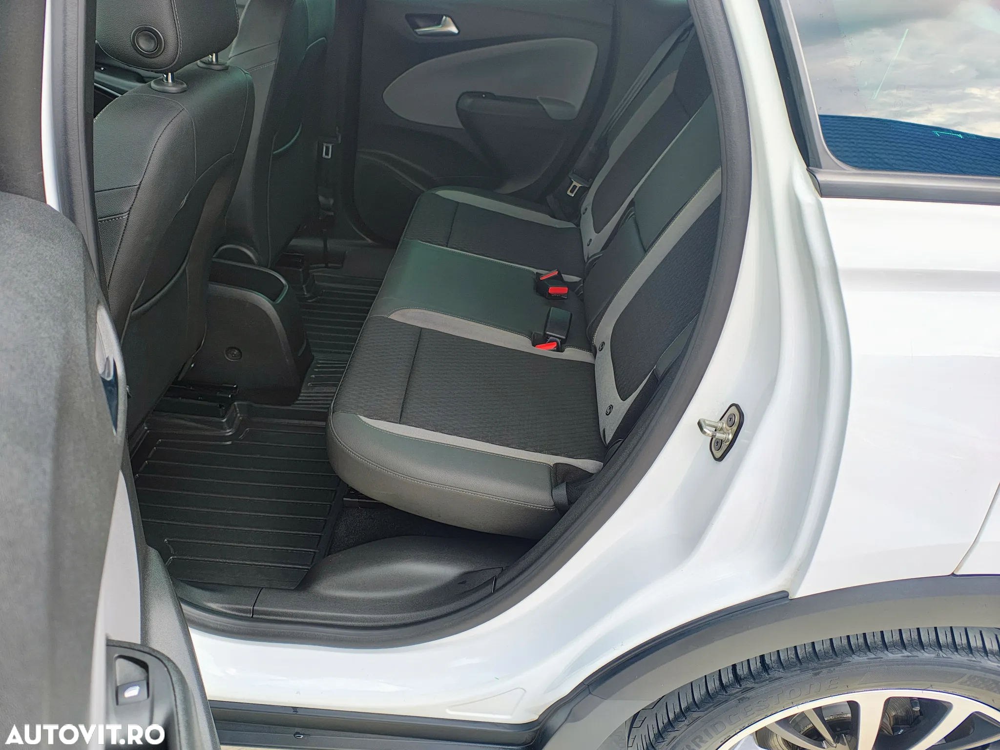 Opel Crossland X 1.2 ECOTEC Start/Stop Innovation - 21