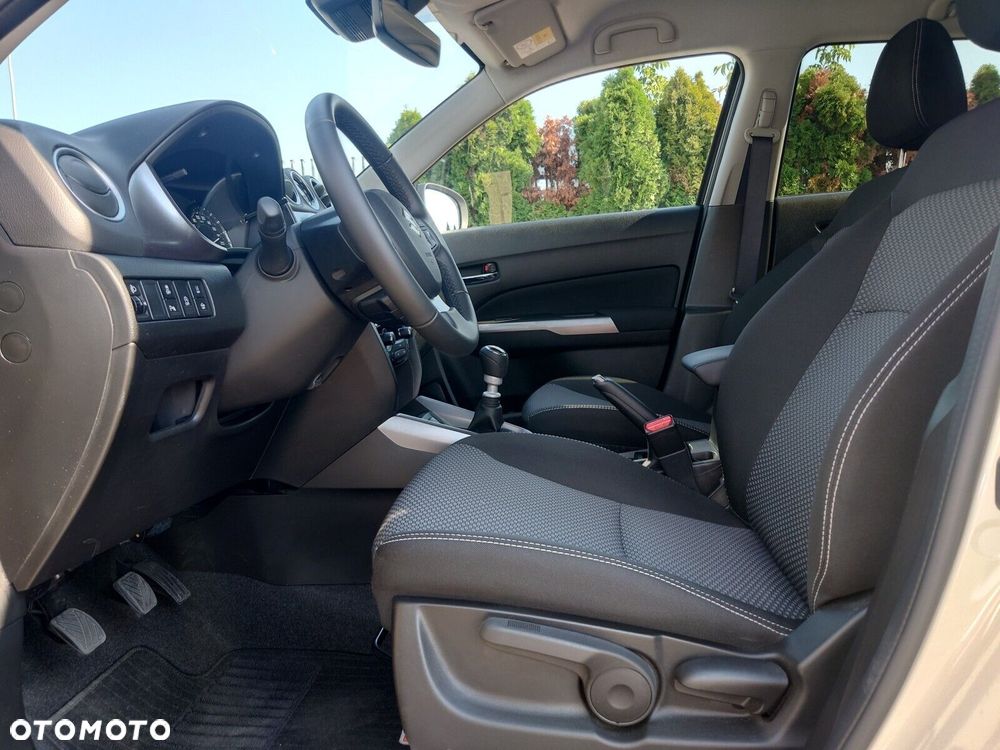 Suzuki Vitara - 10