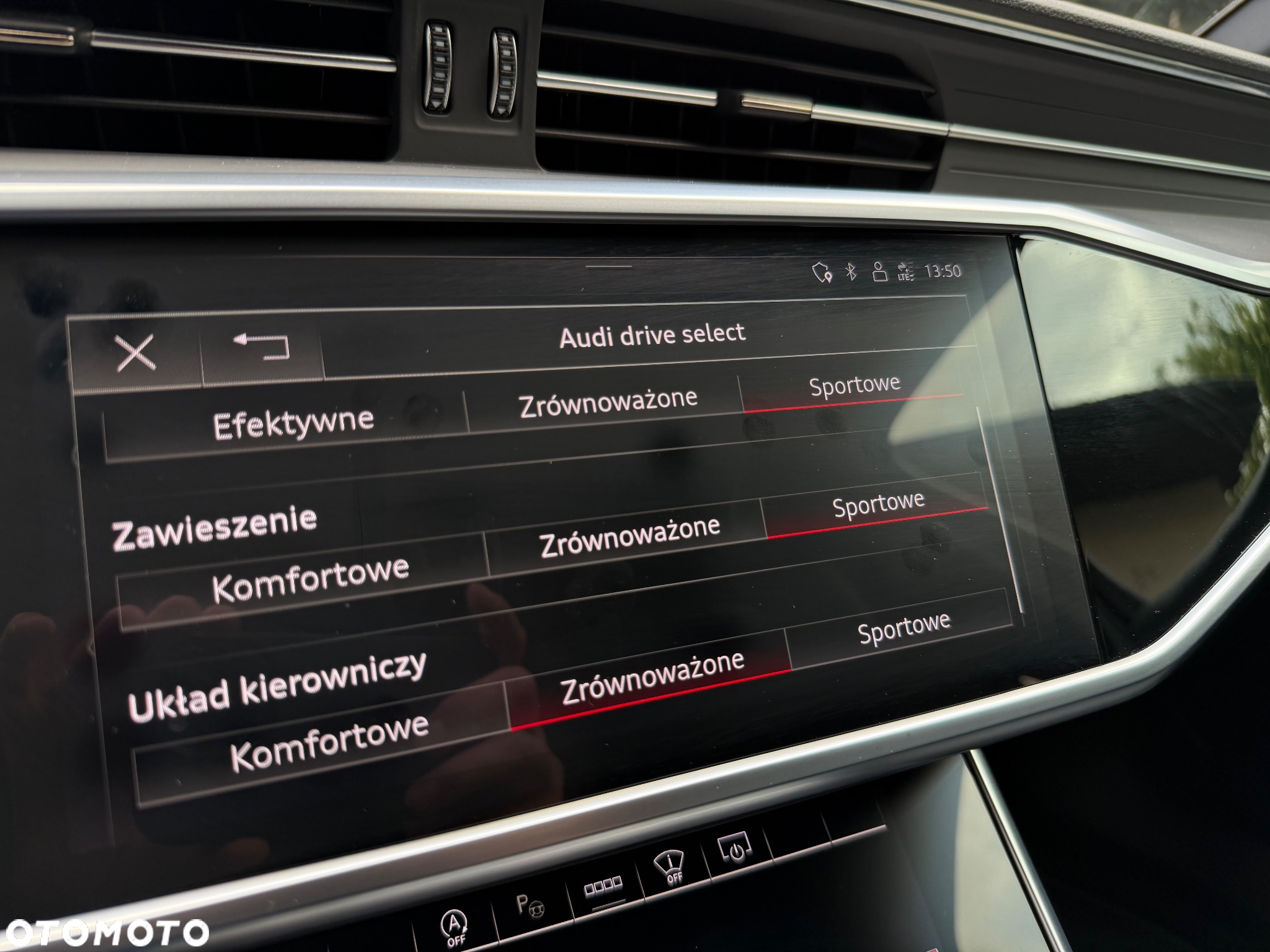 Audi A6 Avant 40 TDI quattro S tronic S line - 38