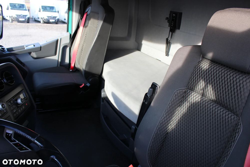 Renault T440 *13L* /PEŁNY SPOILER /ACC / BL.MOSTU / Euro 6 /*SERWIS FR*/ STAN IDEALNY / - 31