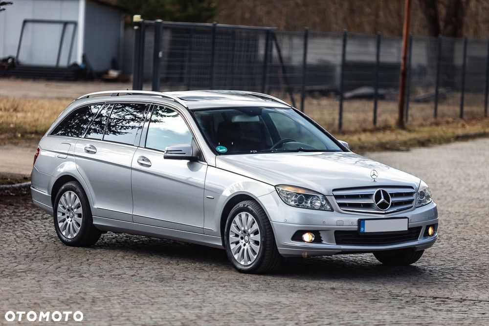 Mercedes-Benz Klasa C 180 BlueEFFICIENCY Elegance - 8